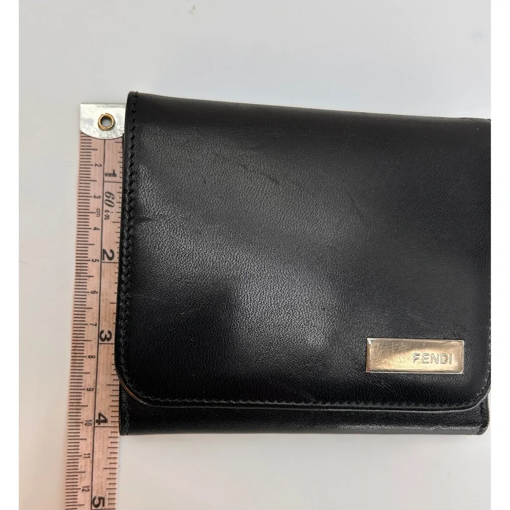 Fendi compact carry
